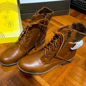 Forever 21 Tan Boots